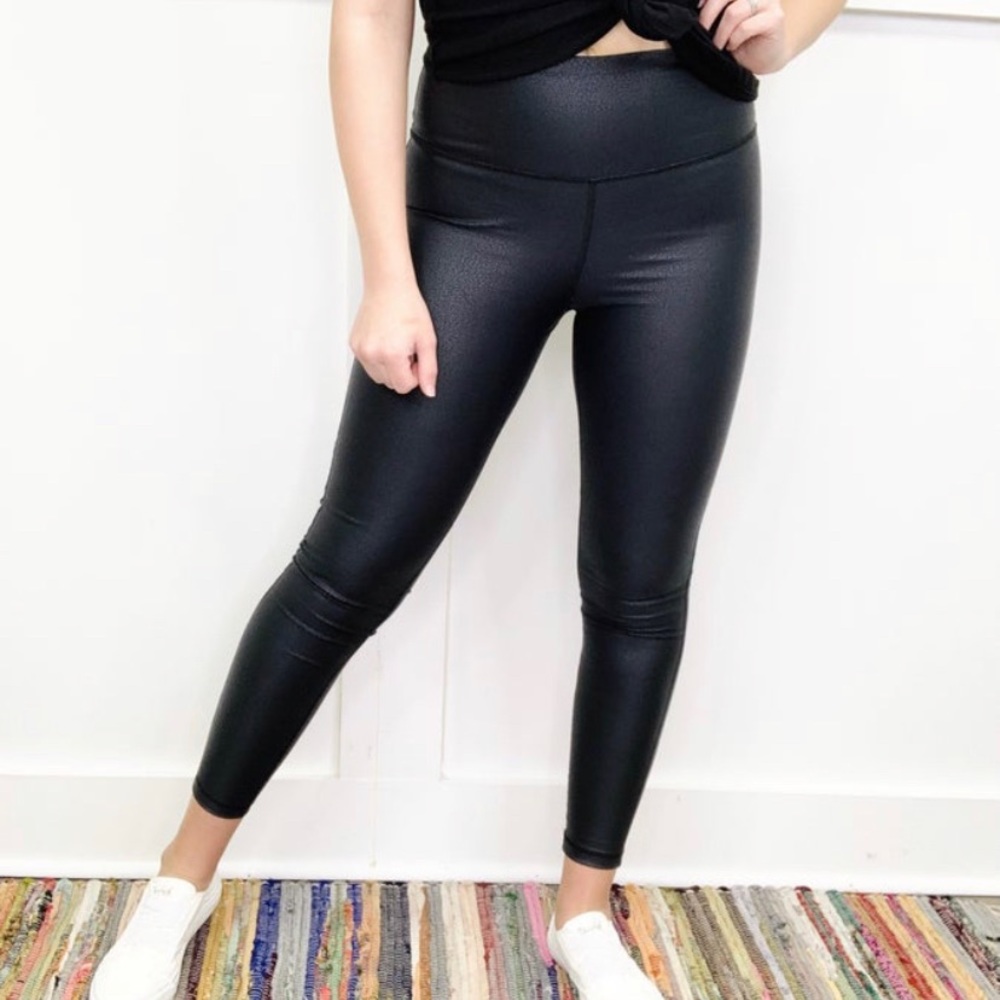 Mono B Pebble Leggings